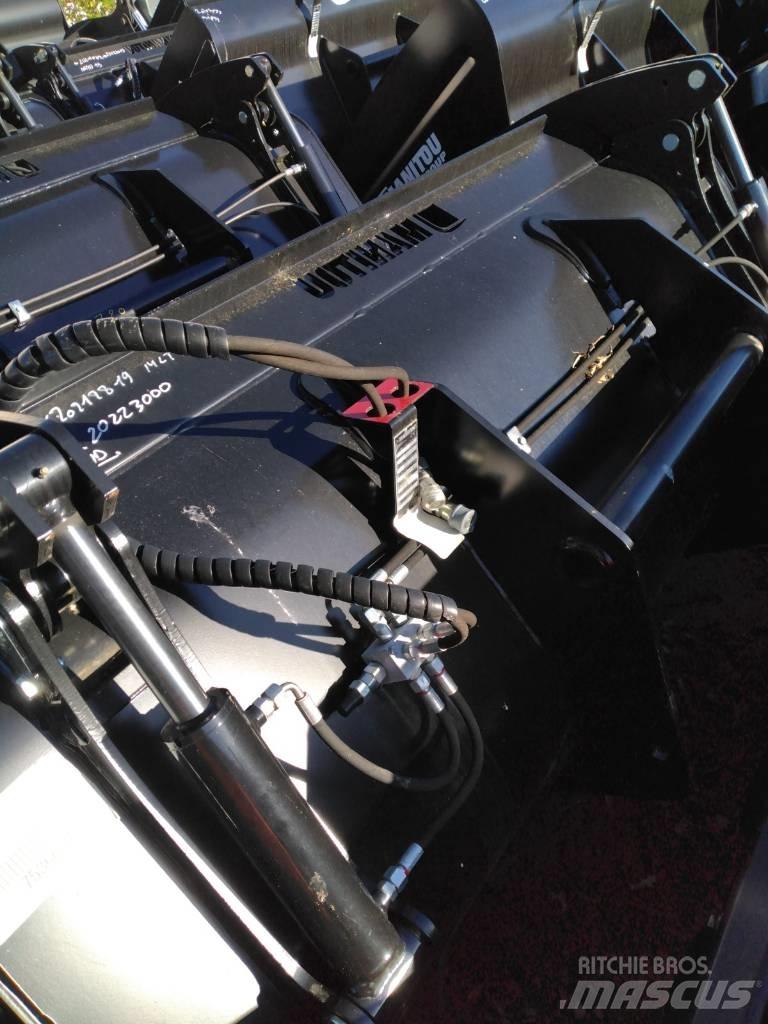 Manitou CBG2450 Other Attachment / Components