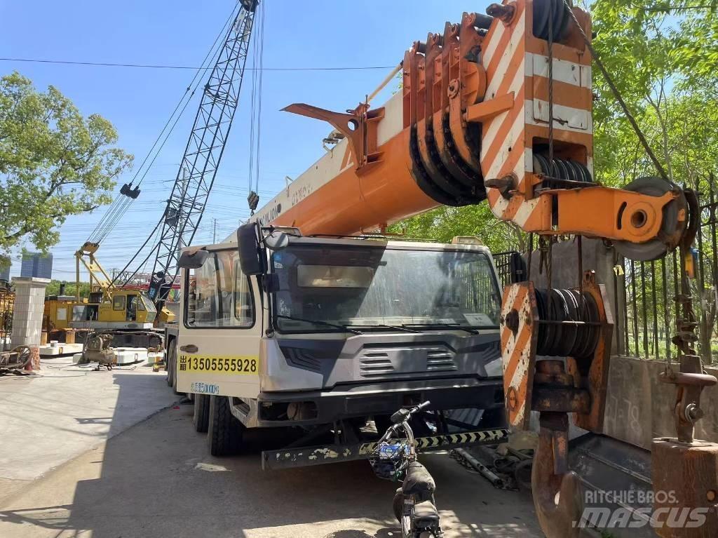 Zoomlion ZTV550 Mobile and all terrain cranes