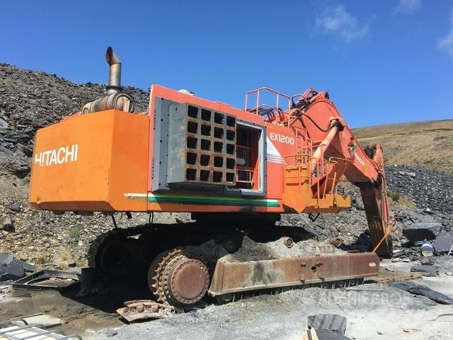 Hitachi EX 1200-5 C Crawler Excavators
