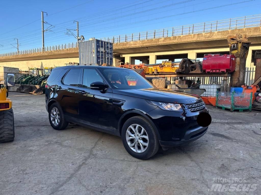 Land Rover Discovery Automobiles / SUVS