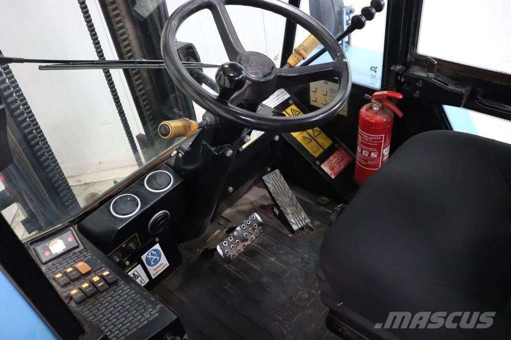 JCB 930-4 Diesel Forklifts