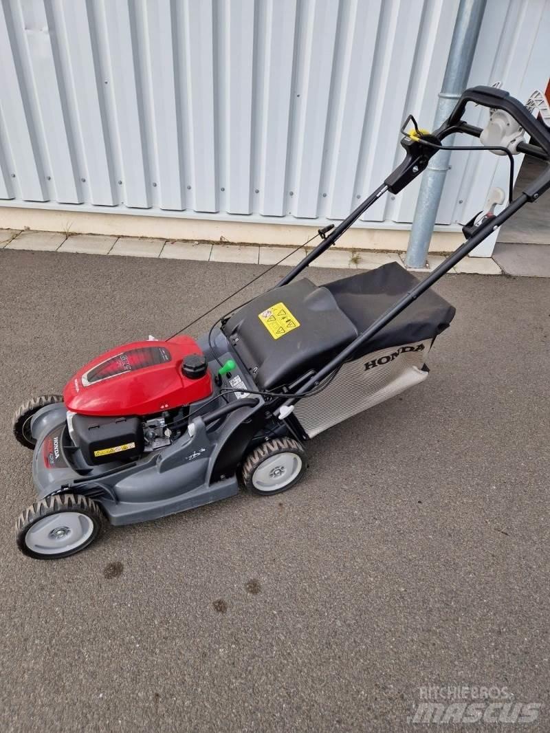 Honda HRX 476 VY Riding mowers