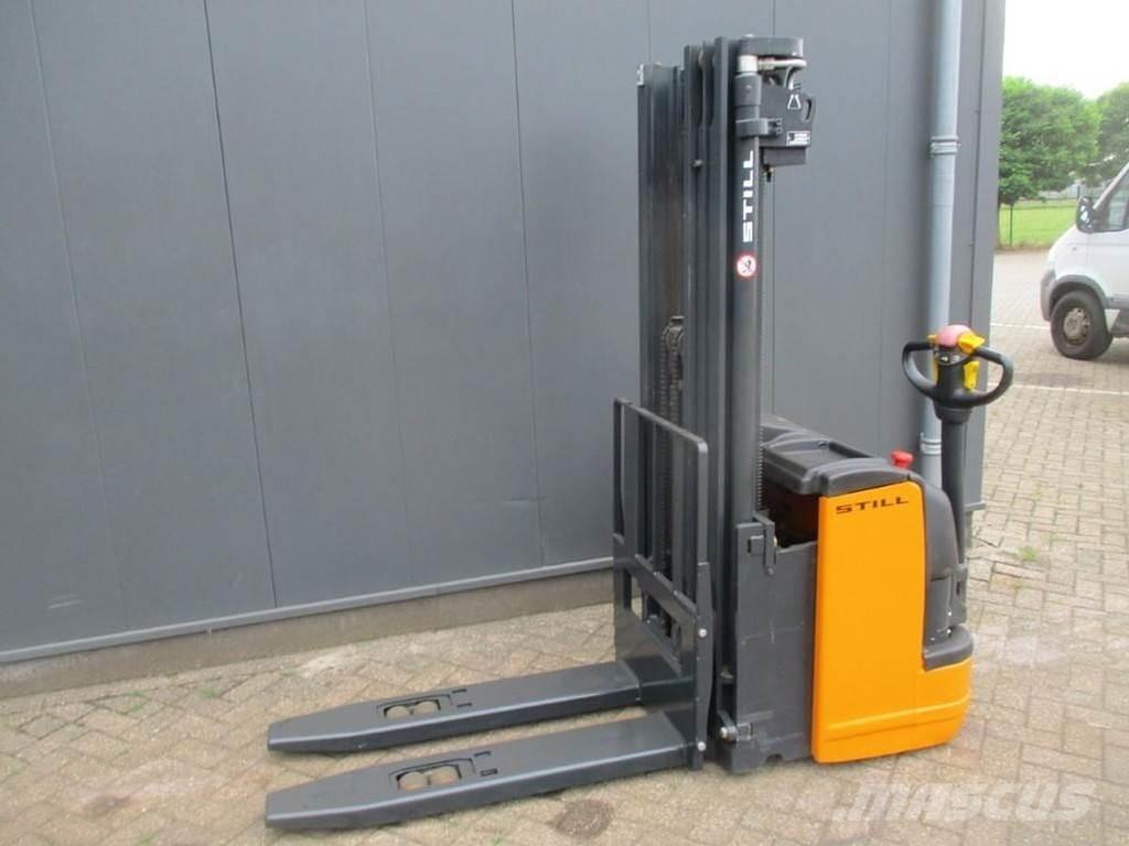 Still EGV 20 Pedestrian stacker