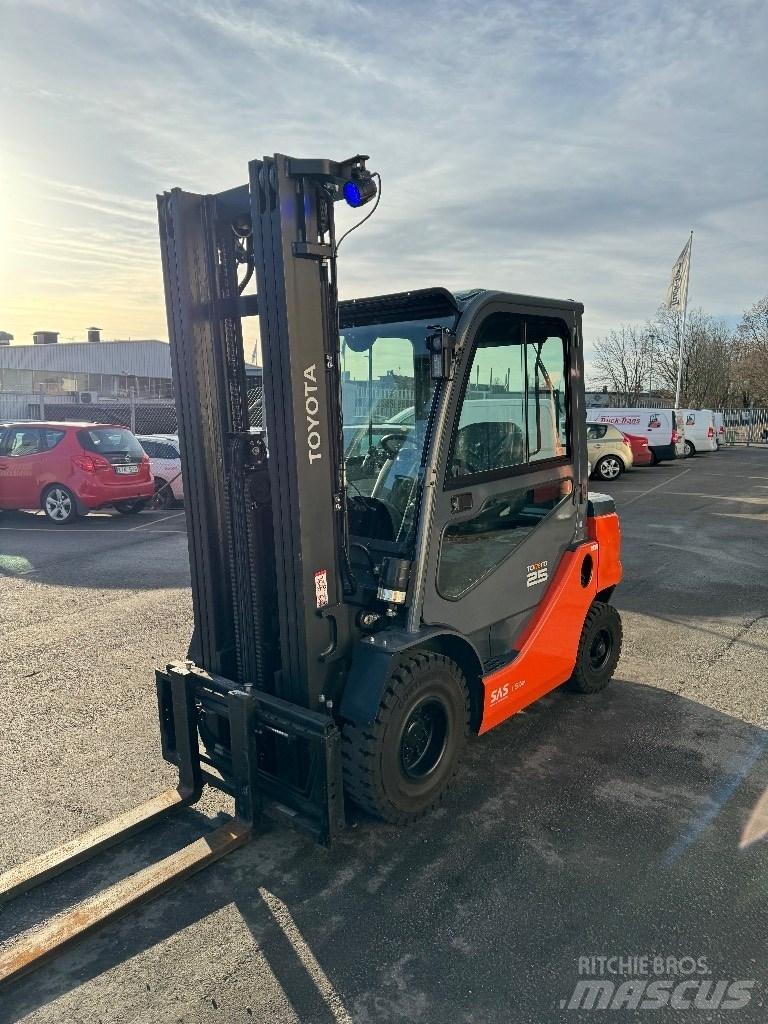 Toyota 52-8FDF25 Diesel Forklifts