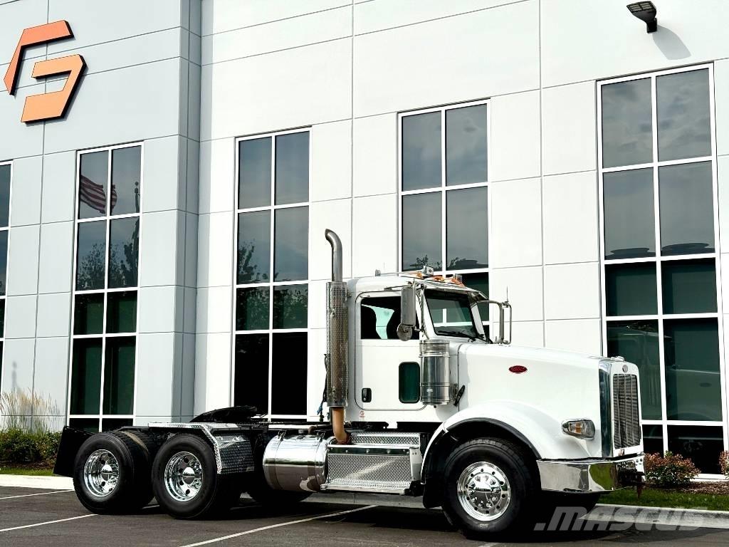 Peterbilt 367 Conventional Trucks / Tractor Trucks