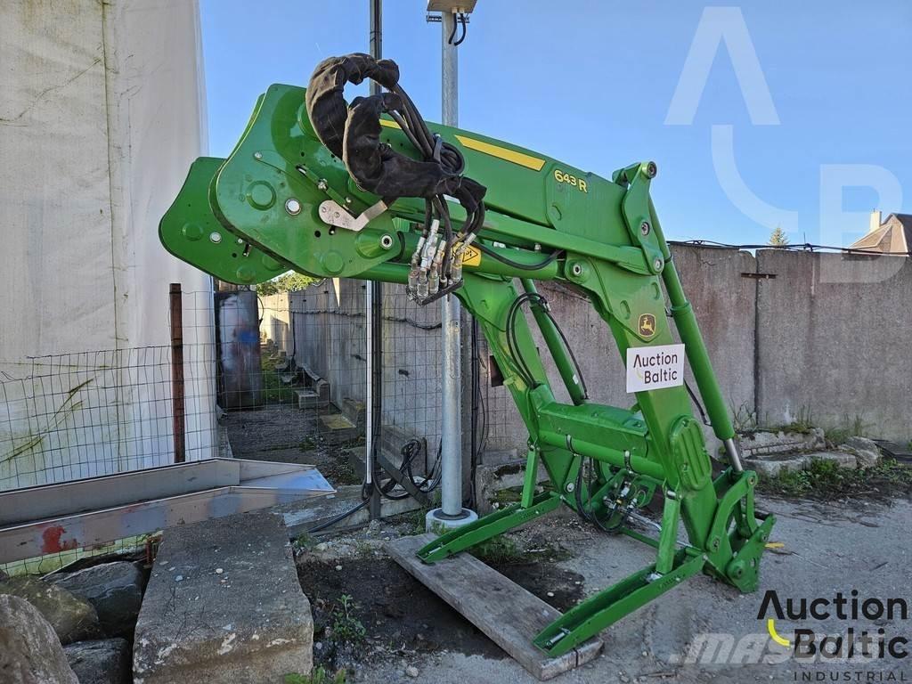 John Deere 643 R Front Loaders