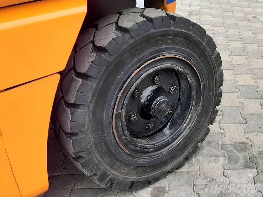 Toyota 5FDF50 Diesel Forklifts