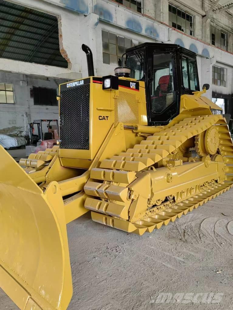 CAT D 6 R Motor Graders