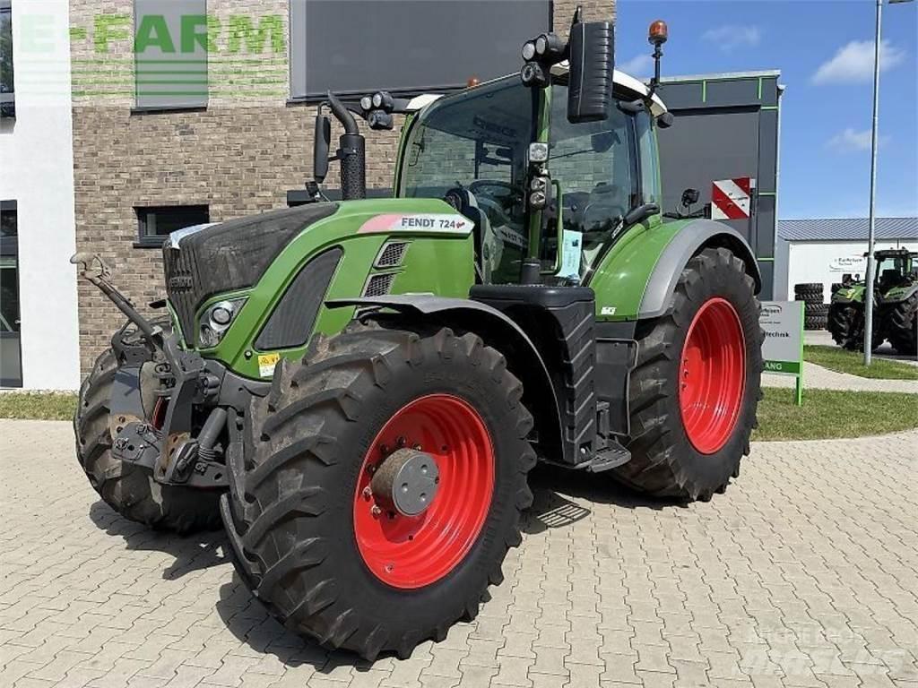 Fendt 724 vario s4 Tractors