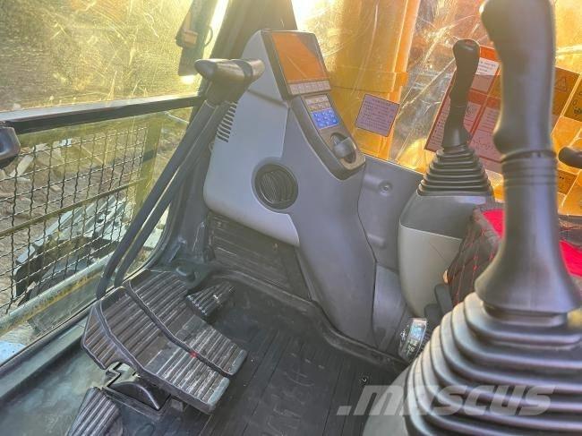 Komatsu PC 450 Crawler Excavators