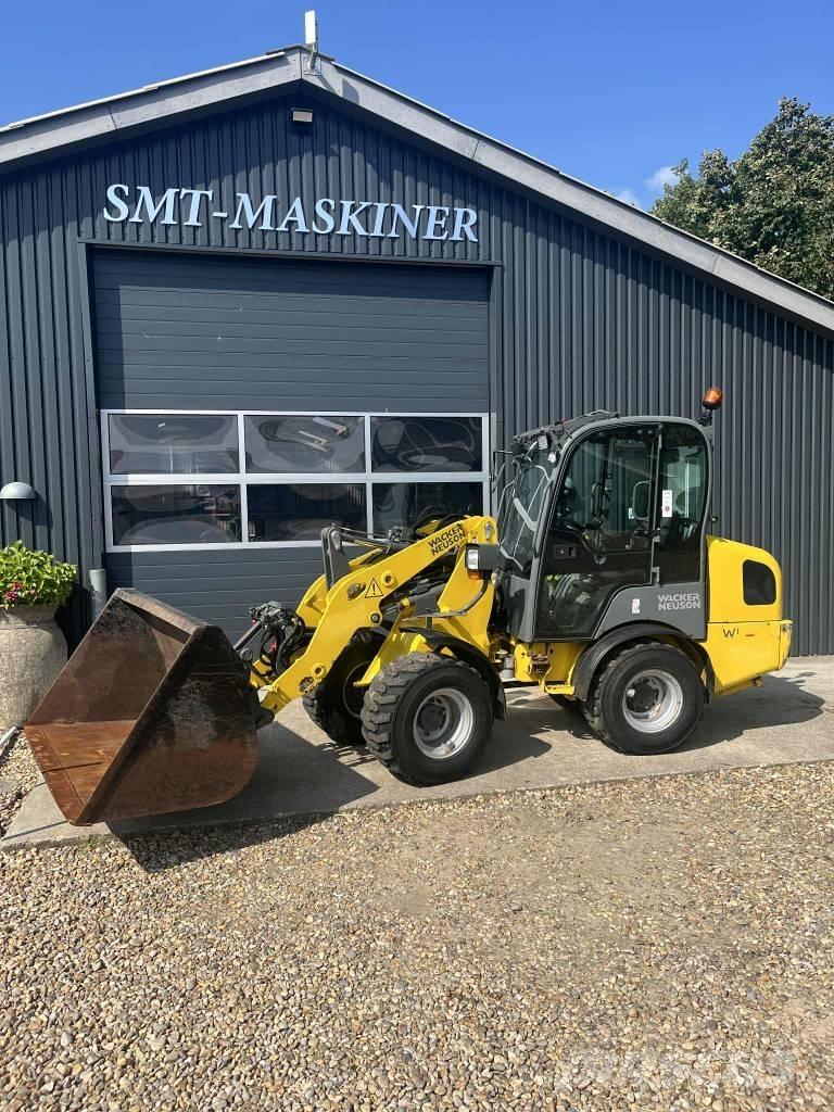 Wacker Neuson WL 30 Mini Loader