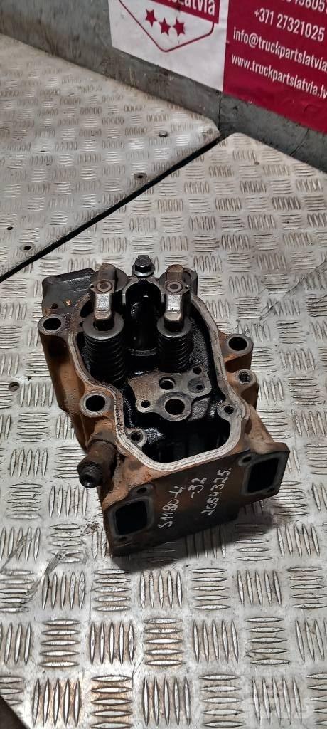 Scania P 360.    2054325 Engines