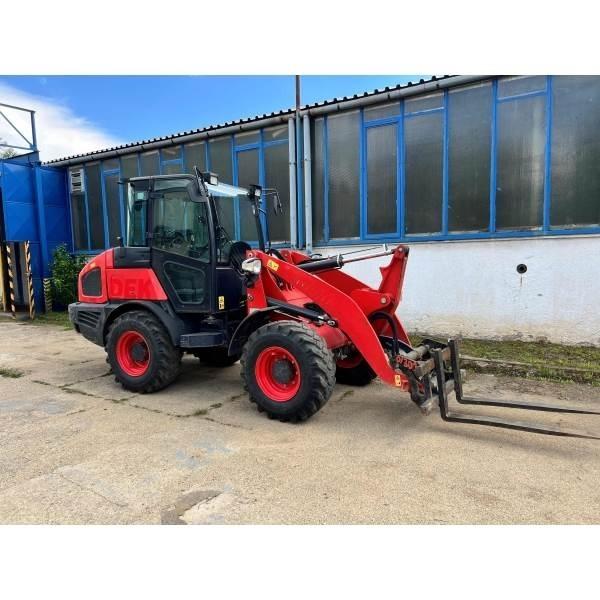 Kubota R082 Wheel Loaders