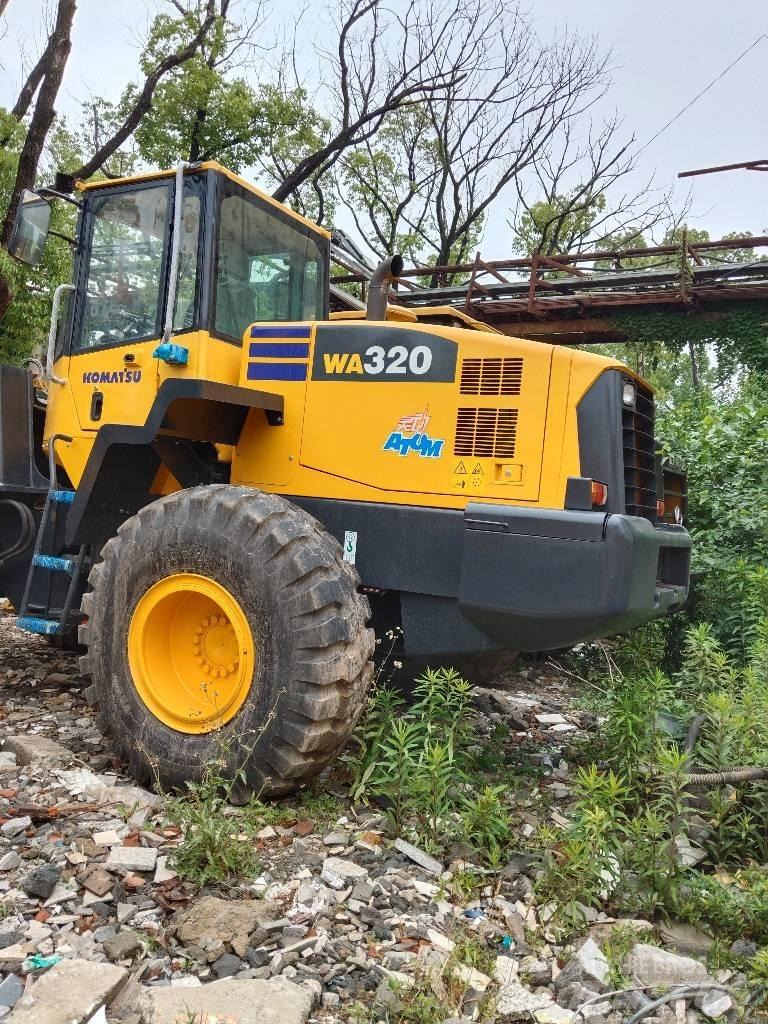 Komatsu WA 320-5 Wheel Loaders