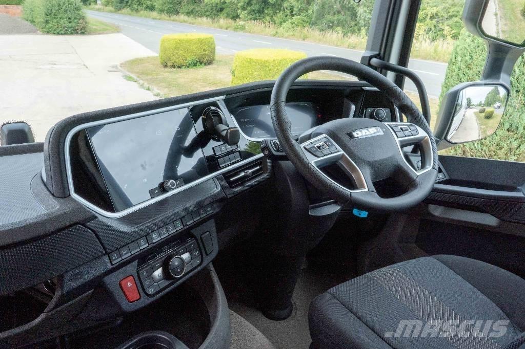 DAF XD 450 FAX 8x2 Tank Trucks