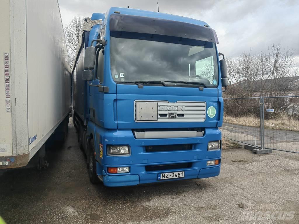 MAN Tga 18.440 Conventional Trucks / Tractor Trucks