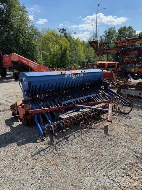 Fiona 3000 Farm Drills