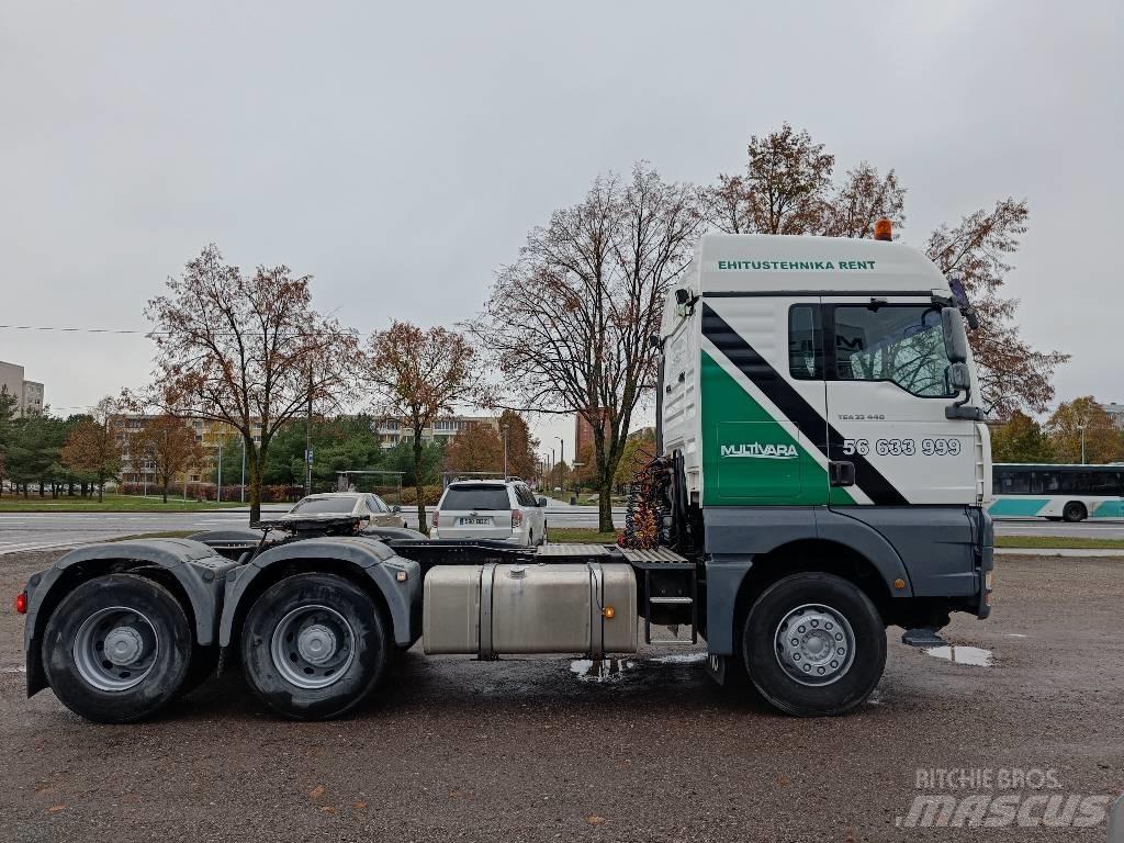 MAN TGA 33.440 Conventional Trucks / Tractor Trucks