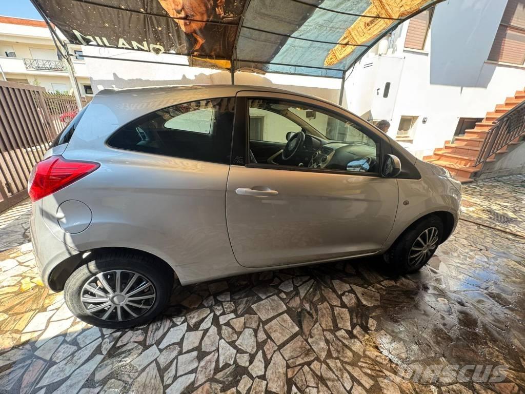Ford ka Automobiles / SUVS