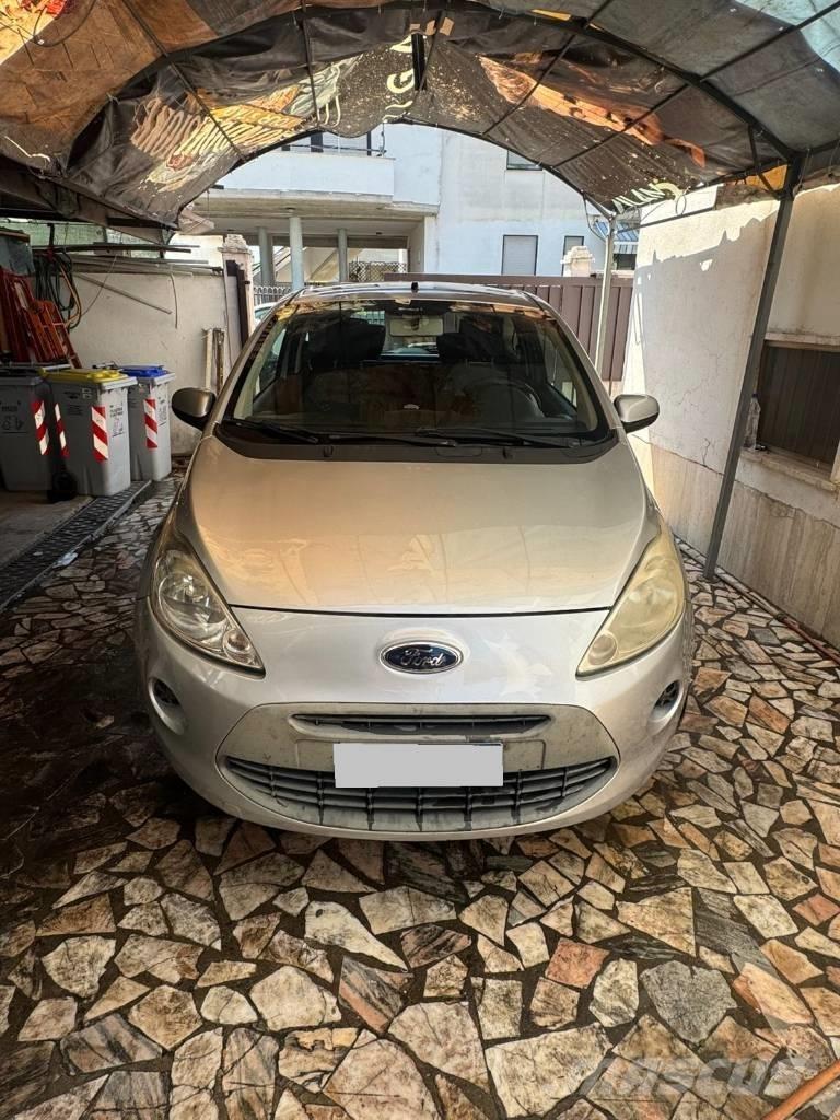 Ford ka Automobiles / SUVS