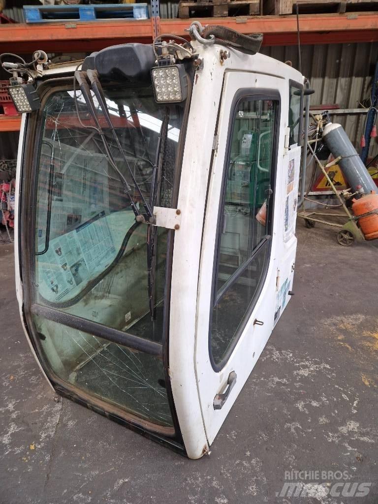 Liebherr A 904 C Forestry Cabin
