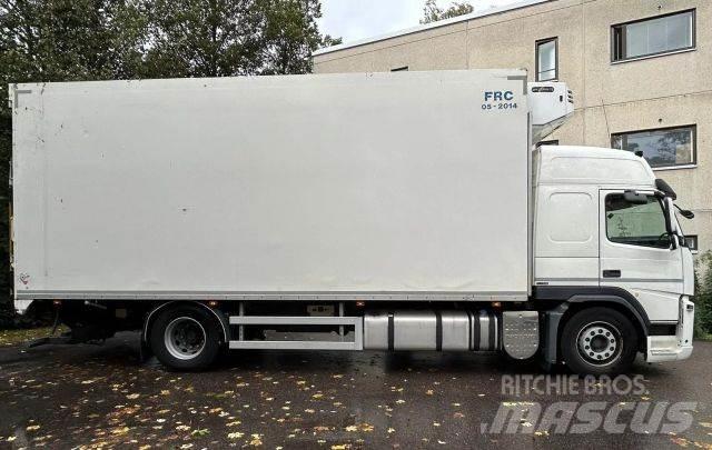Volvo FM-4X2R Box trucks