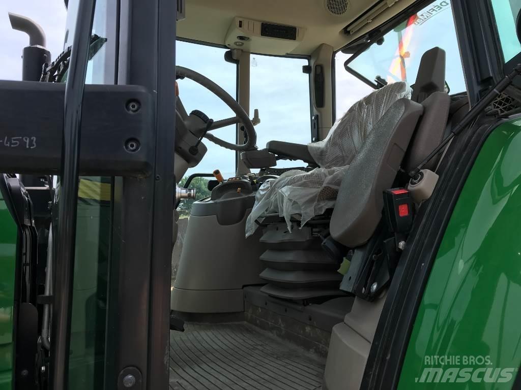 John Deere 6130 M Tractors