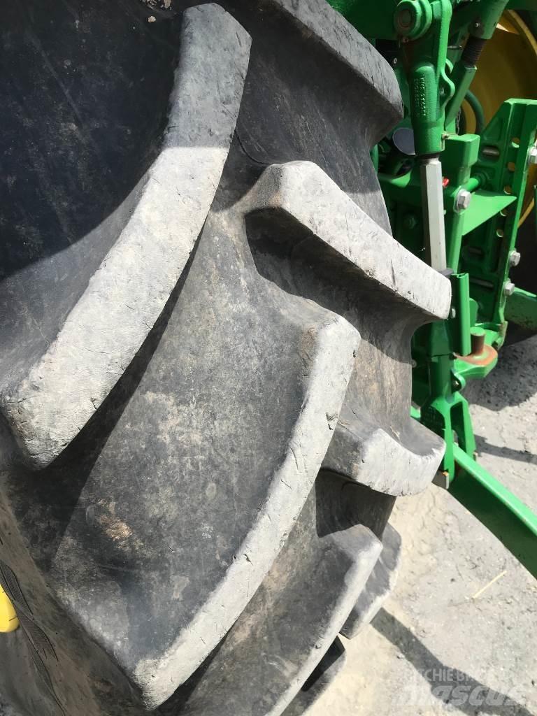 John Deere 6130 M Tractors