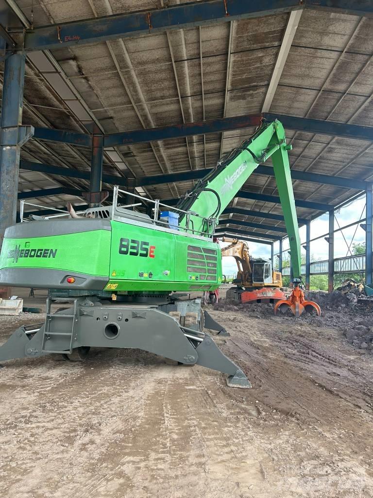 Sennebogen 835 Waste / Industry Handlers