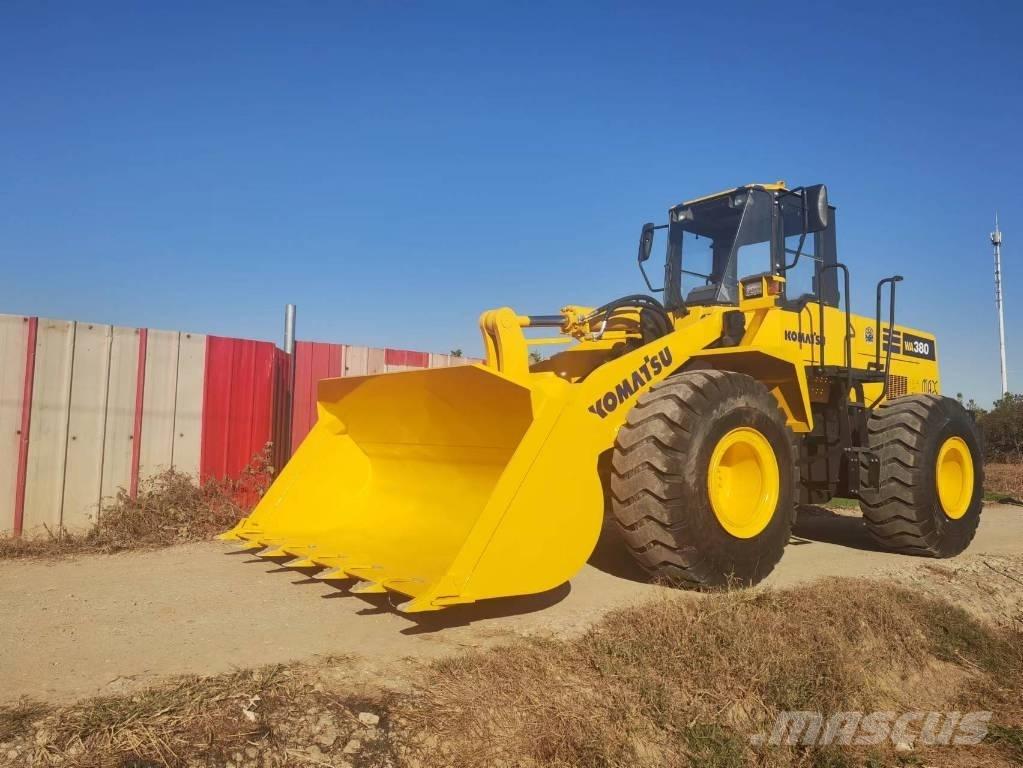 Komatsu WA 380 Wheel Loaders