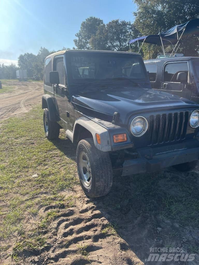 Jeep Wrangler Automobiles / SUVS