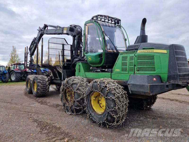 John Deere 1110 G Forwarders