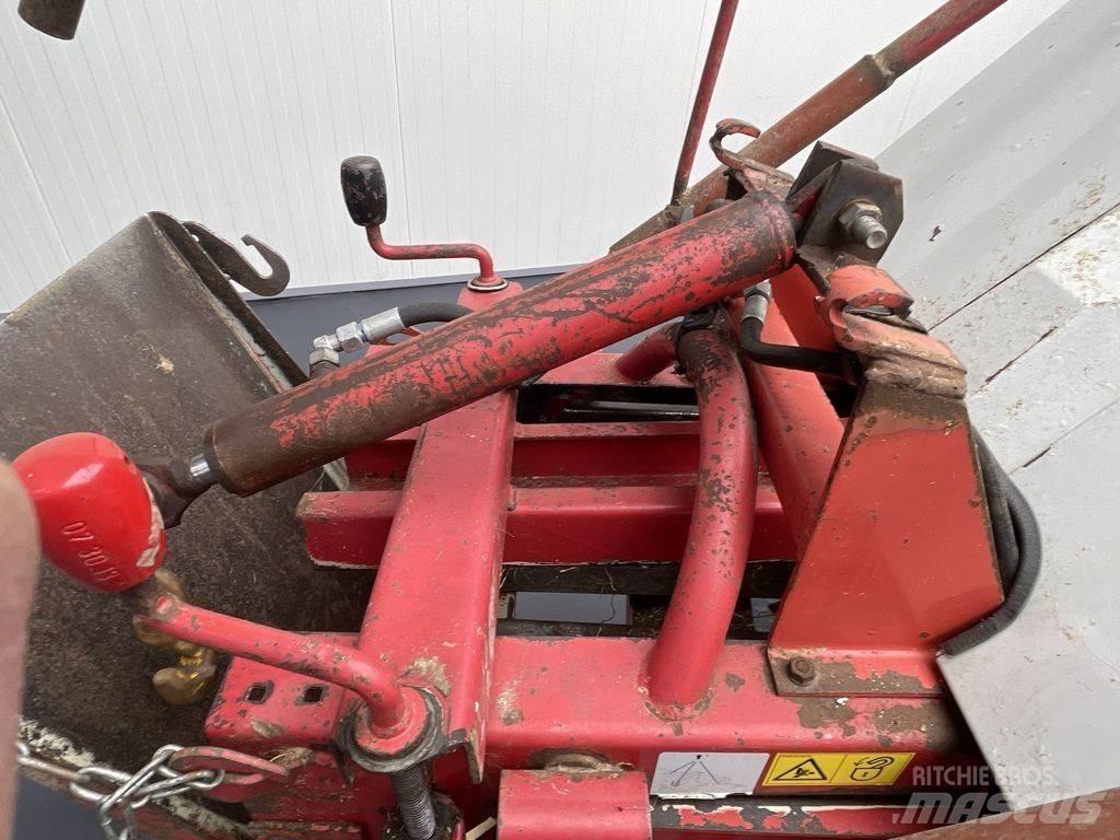 Welger AP 630 Square Balers