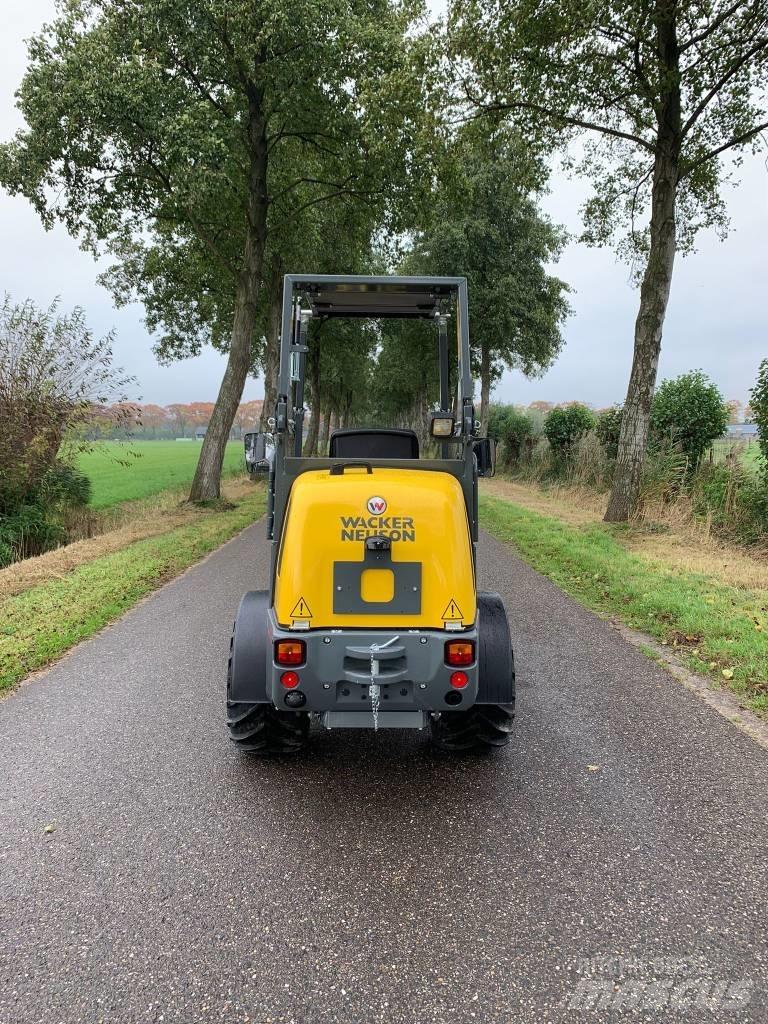 Wacker Neuson WL25 Wheel Loaders