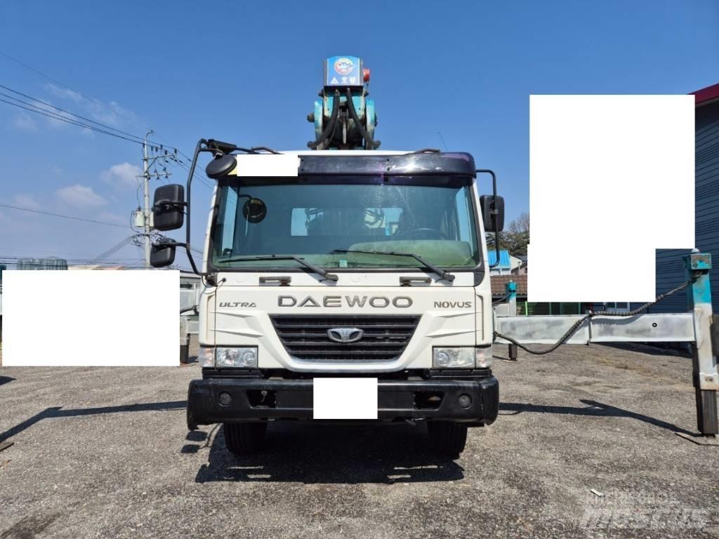 Horyong SKY450 Truck Mounted Aerial Platforms