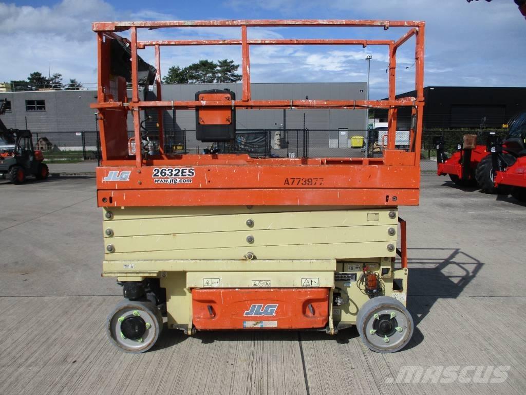 JLG 2632ES (670) Scissor Lifts
