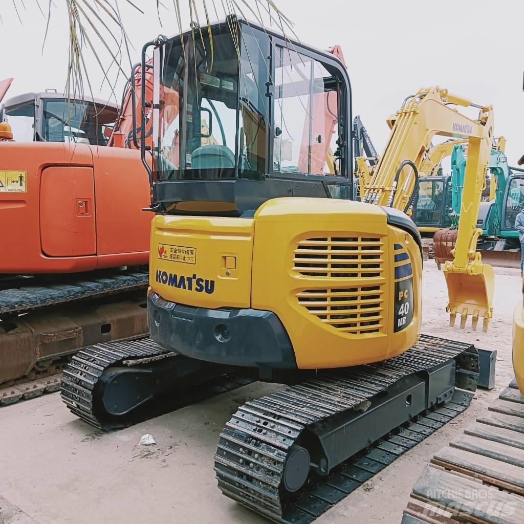 Komatsu PC 40 Crawler Excavators