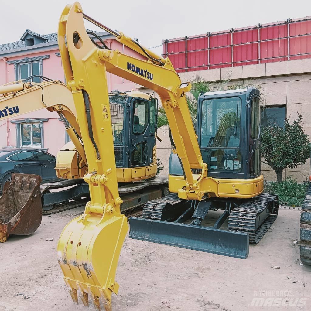 Komatsu PC 40 Crawler Excavators