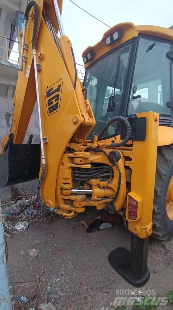 JCB 3 CX Wheel Loaders