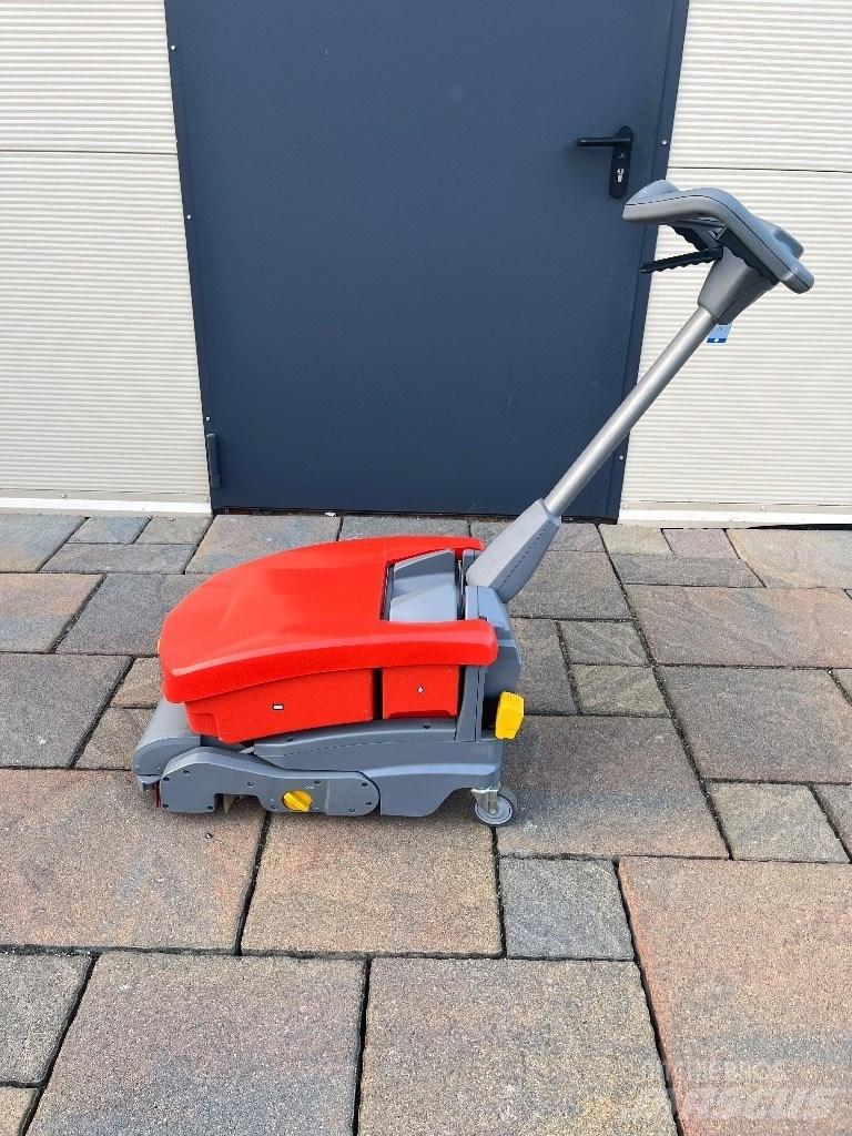  Szorowarka Hako E/B8 Scrubber dryers
