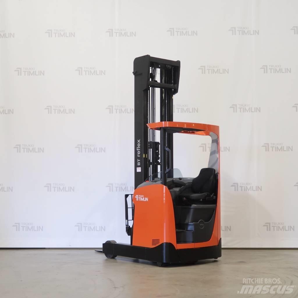 Toyota RRE140HC Electric Forklifts