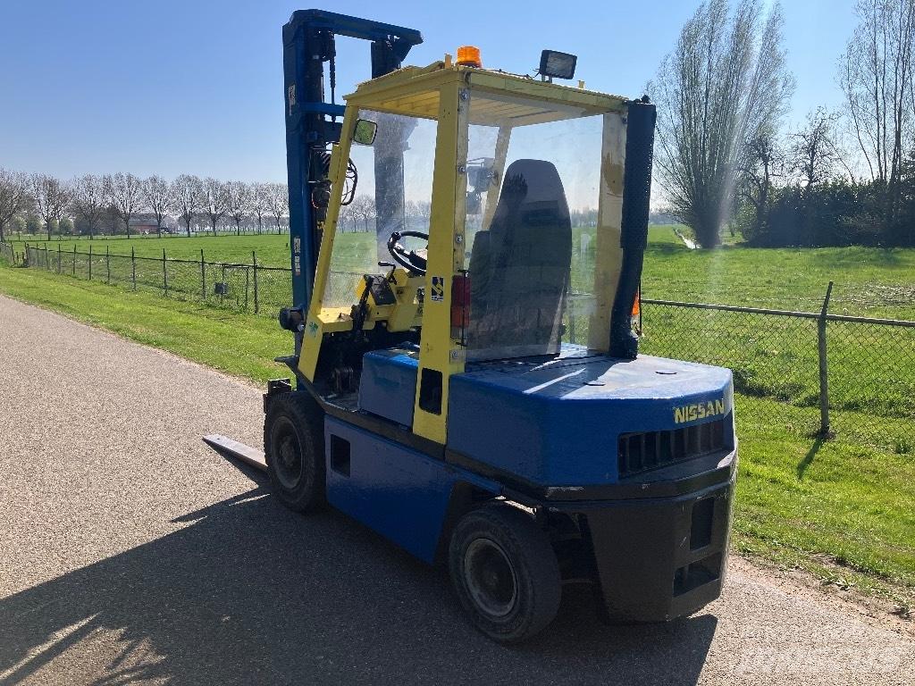 Nissan Heftruck Diesel Forklifts