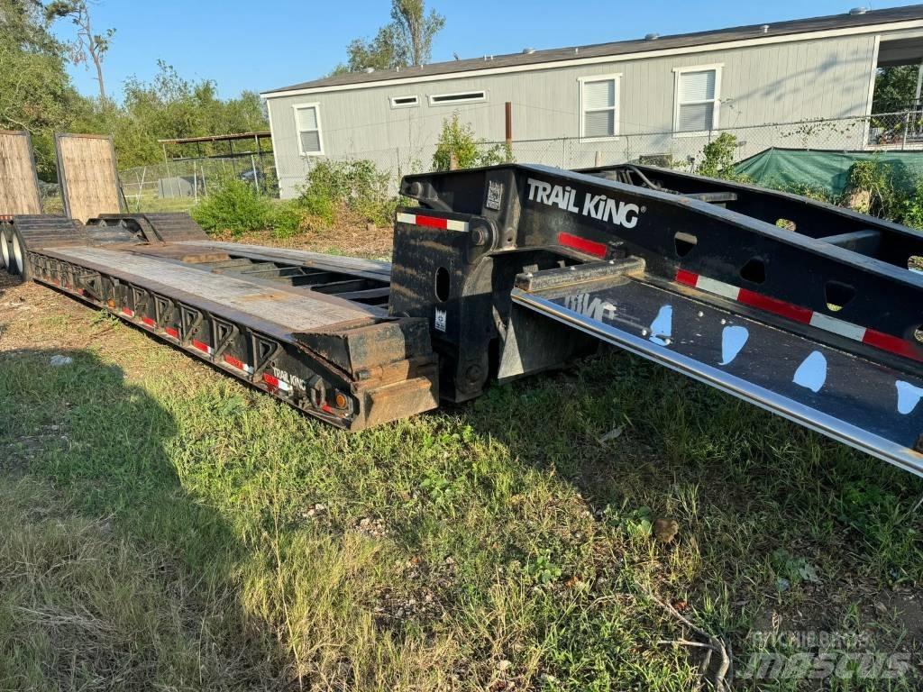 Trail King TK110 Lowboy trailer