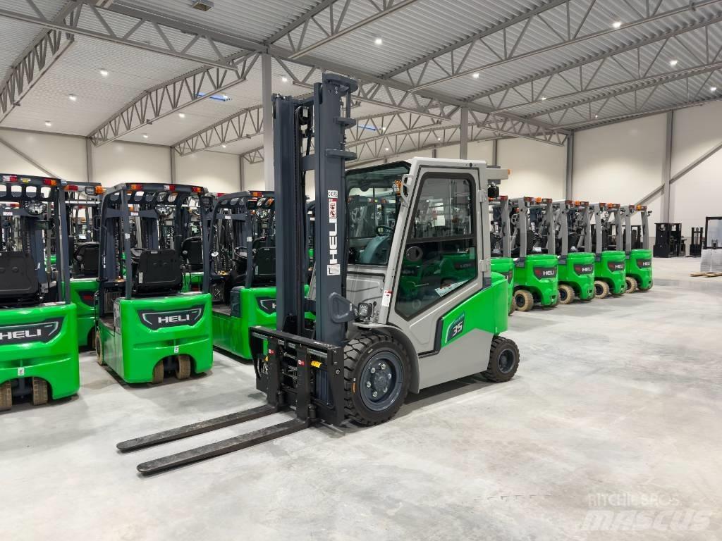 Heli CPD35-GB2Li-M40 Electric Forklifts