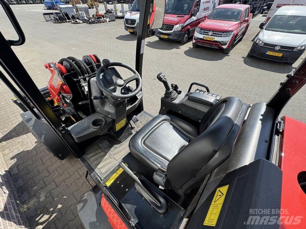 Manitou MLA 5 Wheel Loaders