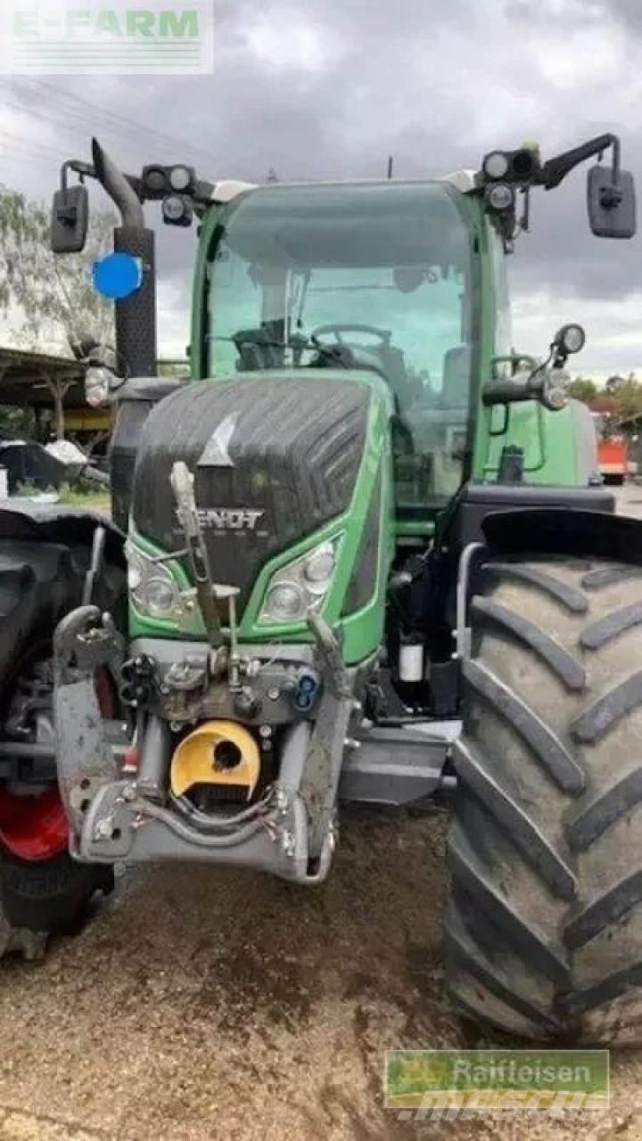 Fendt vario 724 Tractors