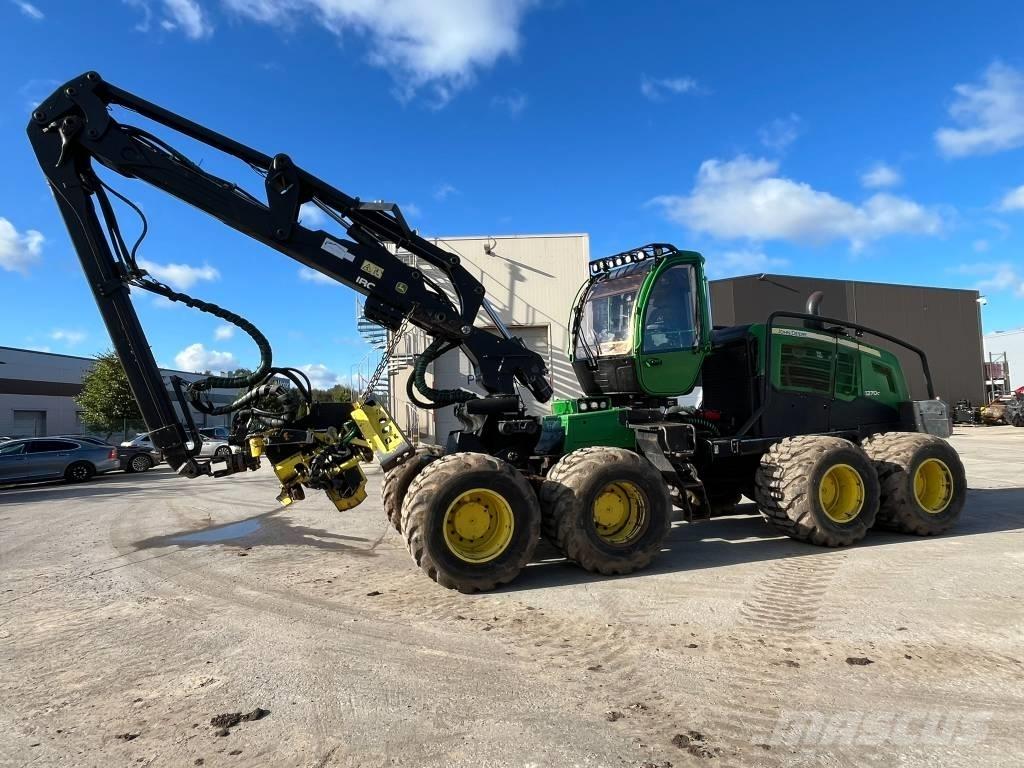 John Deere 1270G 8W Harvesters