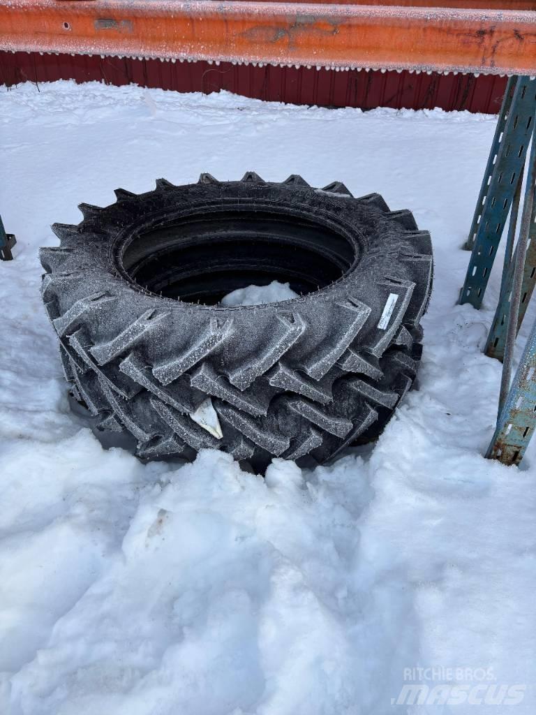 Alliance 12,4-32 Tires, wheels and rims