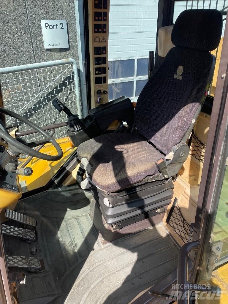 Hydrema 922C Site Dumpers