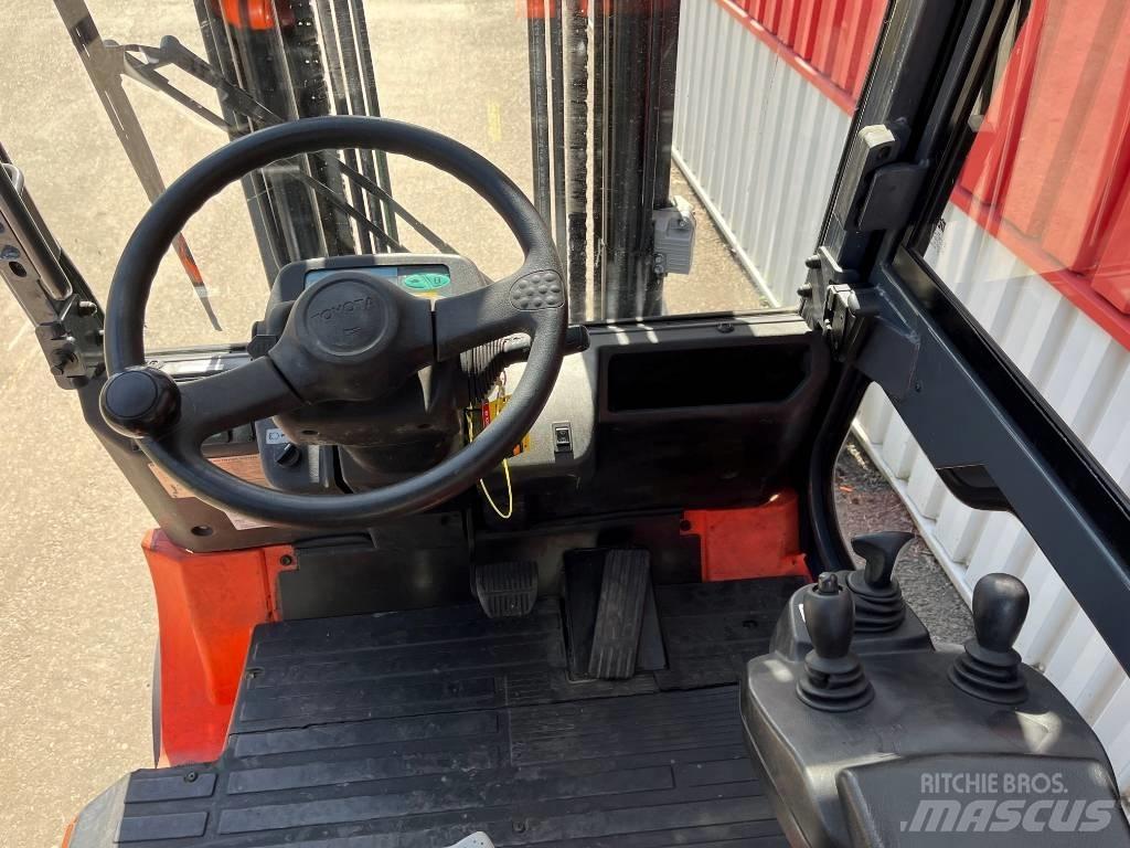Toyota 7 FB MF 35 Electric Forklifts
